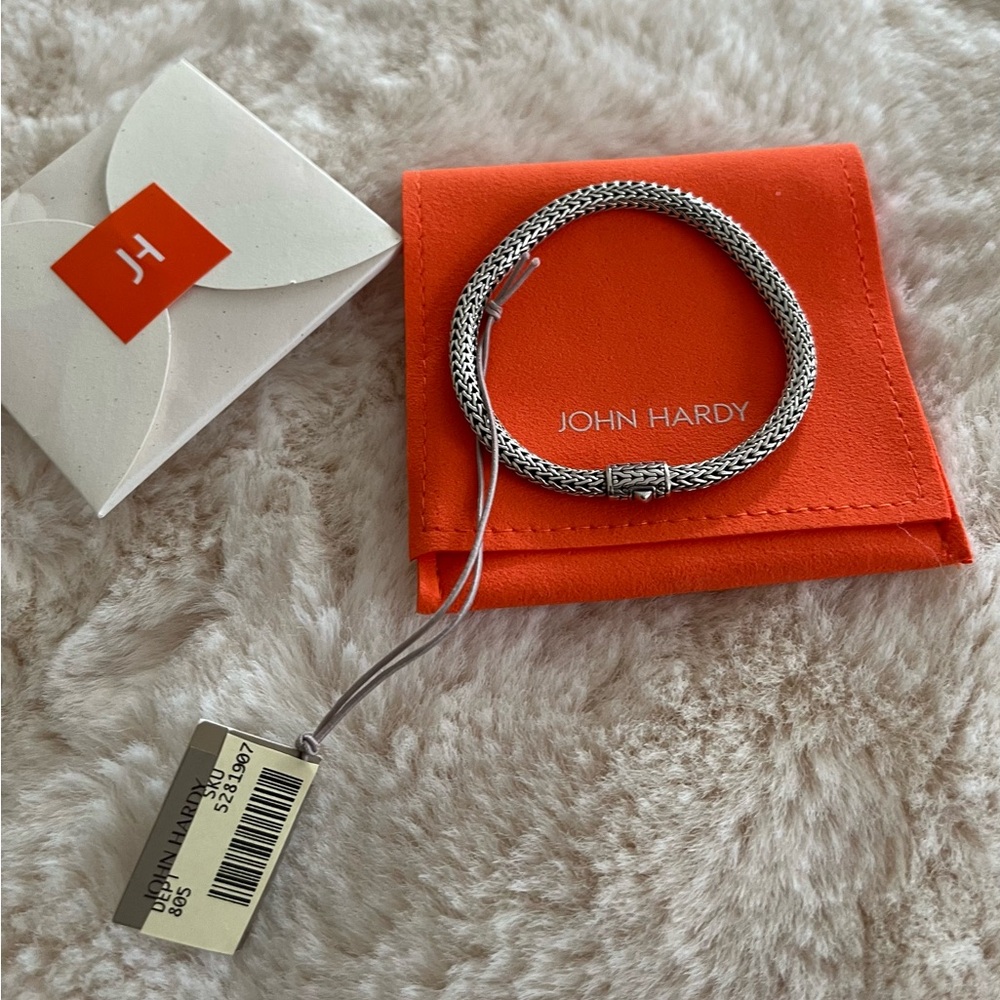 Gorgeous John Hardy .925 Sterling Silver Woven Bracelet M NWT! - Picture 4 of 16